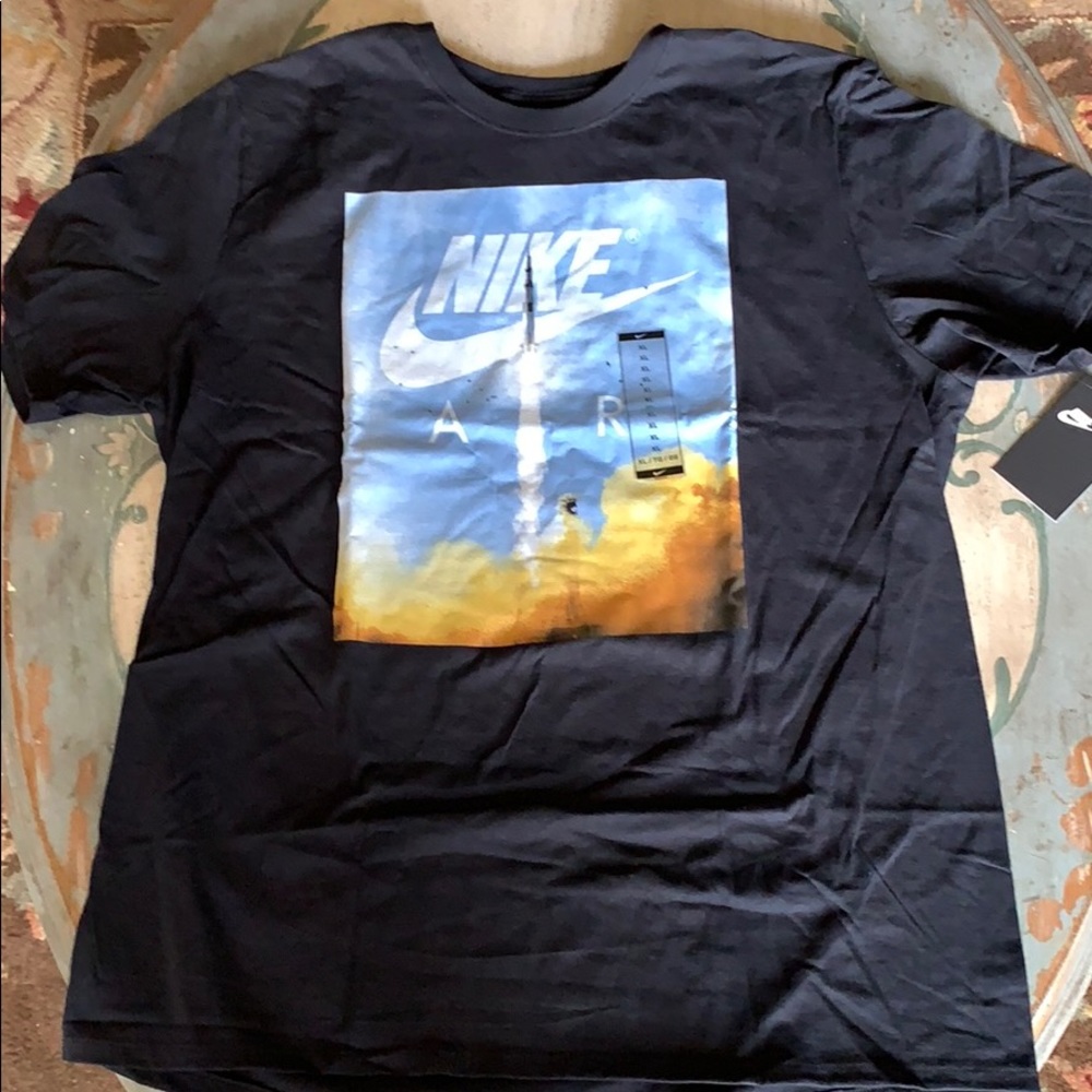 Nike Air t Shirt new with tags Large XL XXL